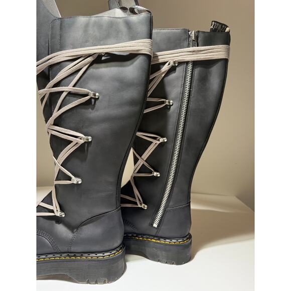DR. MARTENS X RICK OWENS FW25 1B60 QUAD SOLE PENTALACE BOOT OILY NUBUCK COW main image 9